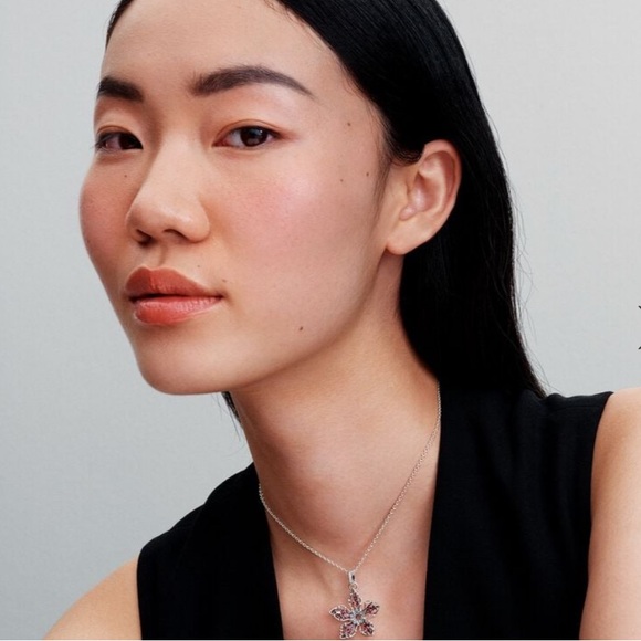 NWOT Stranger Things Demogorgon Large Dangle Charm Sterling Silver 925 - Picture 4 of 11